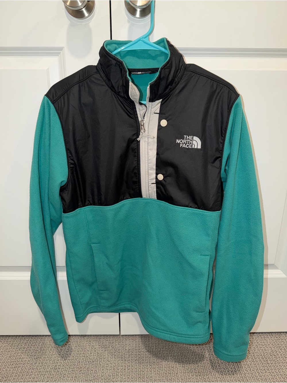 The North Face Mens Teal and Black Fleece Pullover Jacket